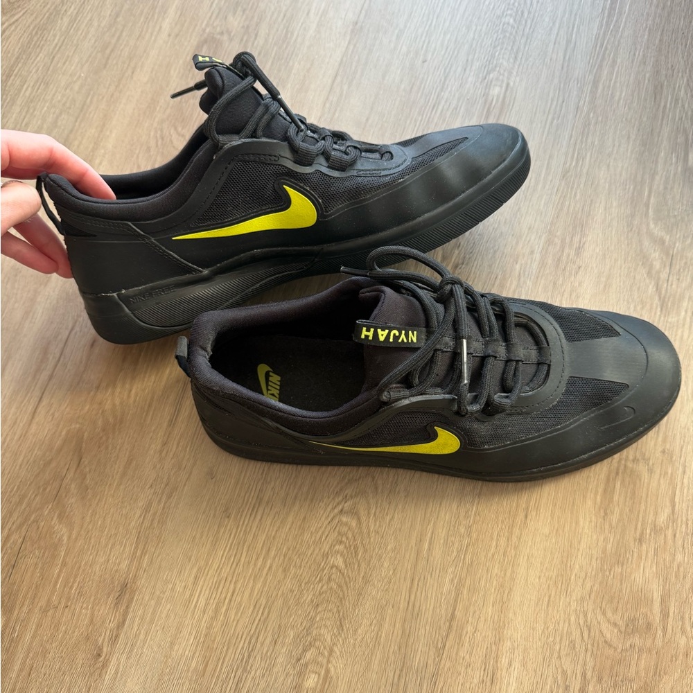 Nike Nyjah SB sneakers, size 9